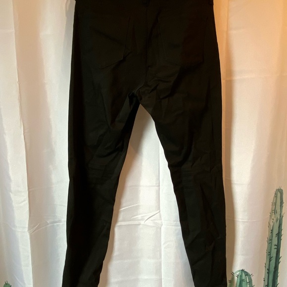 Buffalo Black Midrise Jeans - Picture 6 of 6